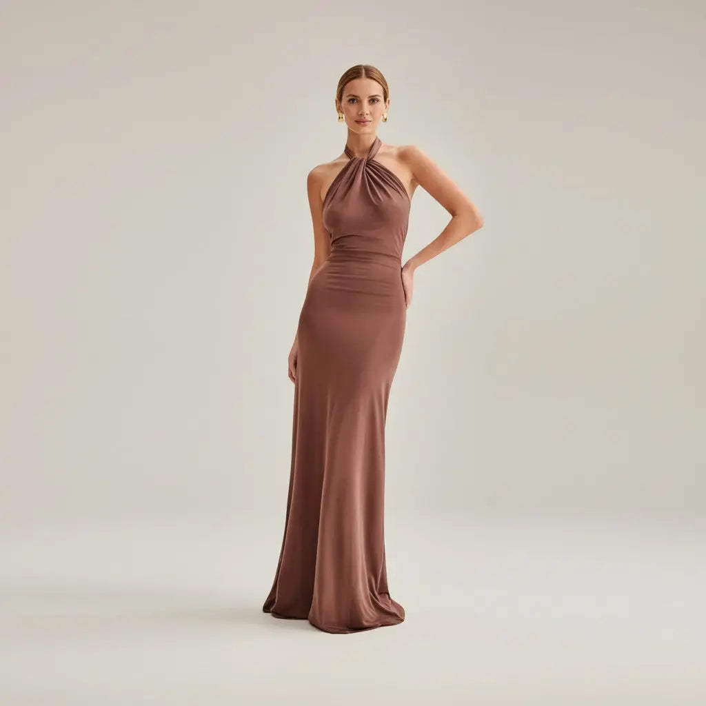 Verónica - Attractive dress with gathered back