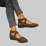 ANGELA | Closed and Comfortable Wedge Shoes