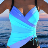 Adriana - Elegant swimsuit with a colourful print
