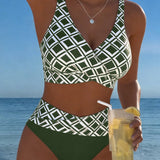 Sara - Two-Piece Bikini with Cut and Diamond Pattern Top