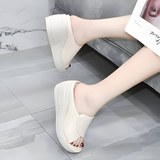 Xanthe – Orthopaedic Sandals
