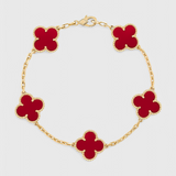 Clover Motif Bracelet with Elegance in Gold Plating
