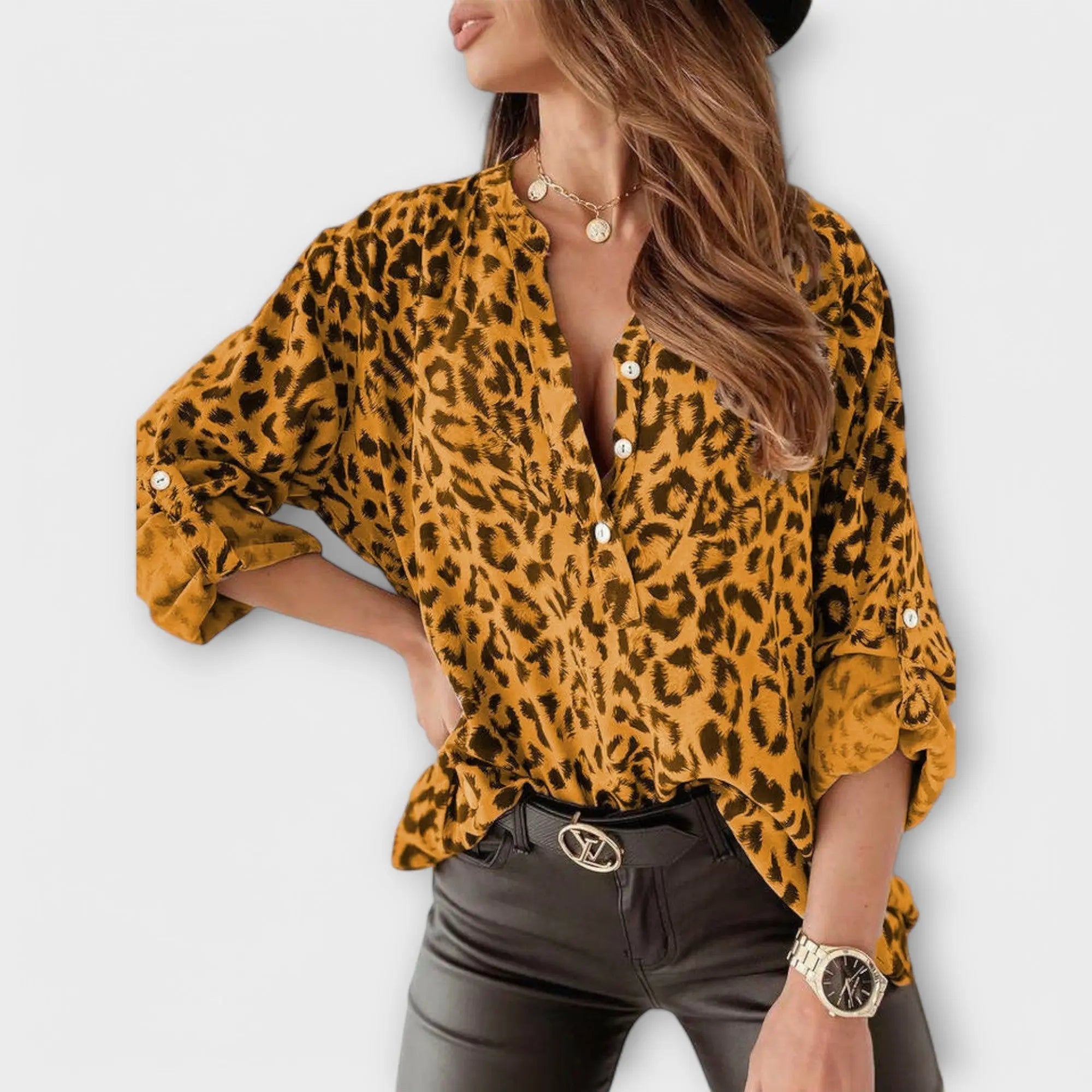 Patricia | Trendy Blouse with Leopard Print
