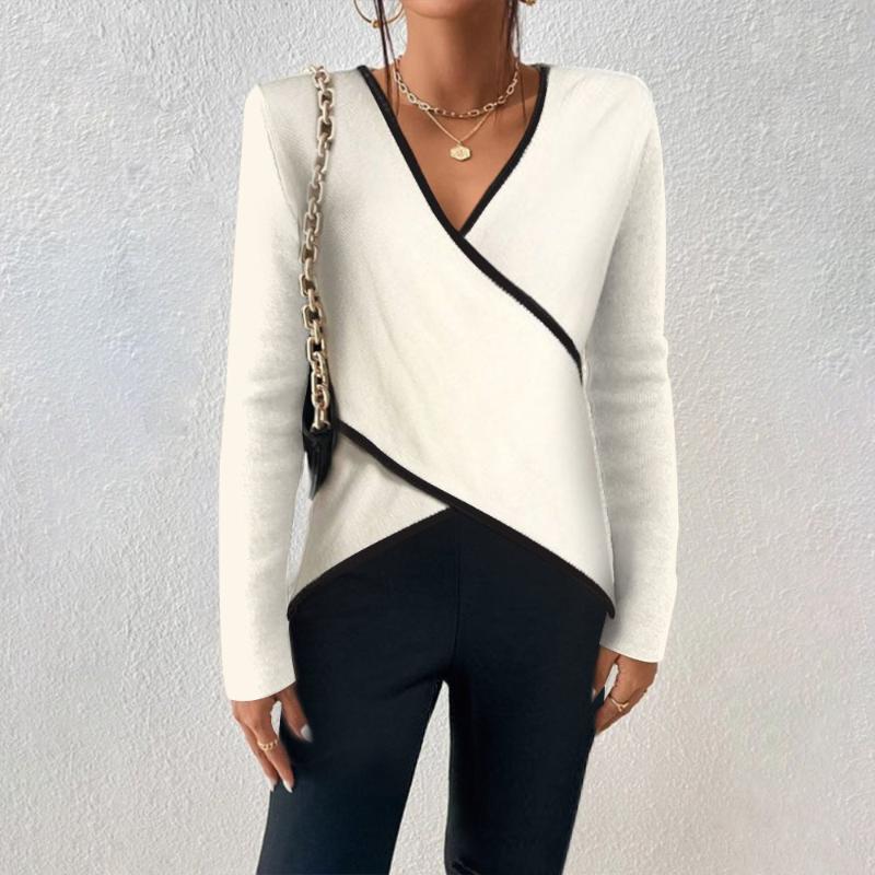 Yzabelle – Sweater with Contrast Finish