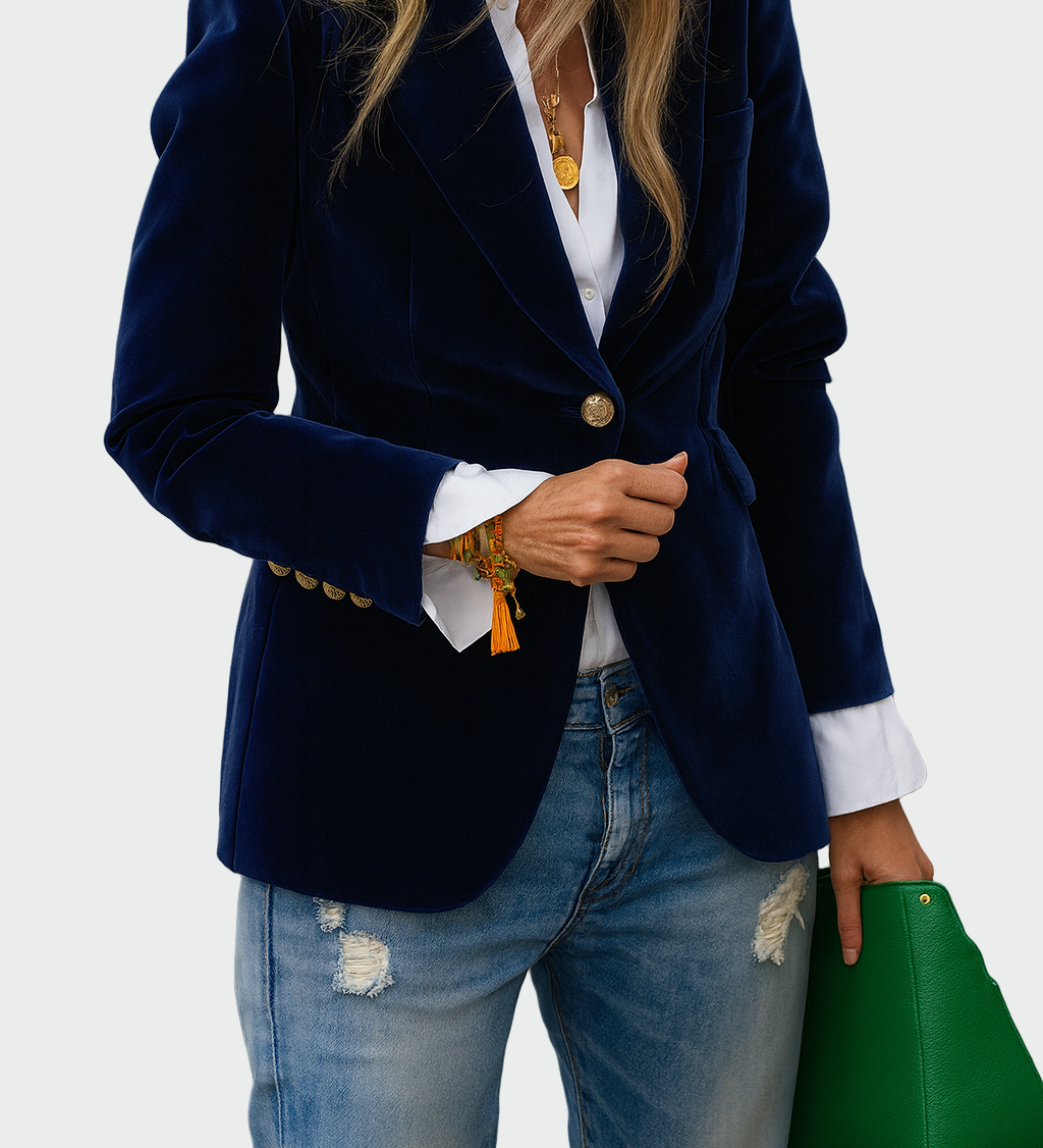 Coat in luxurious fabric