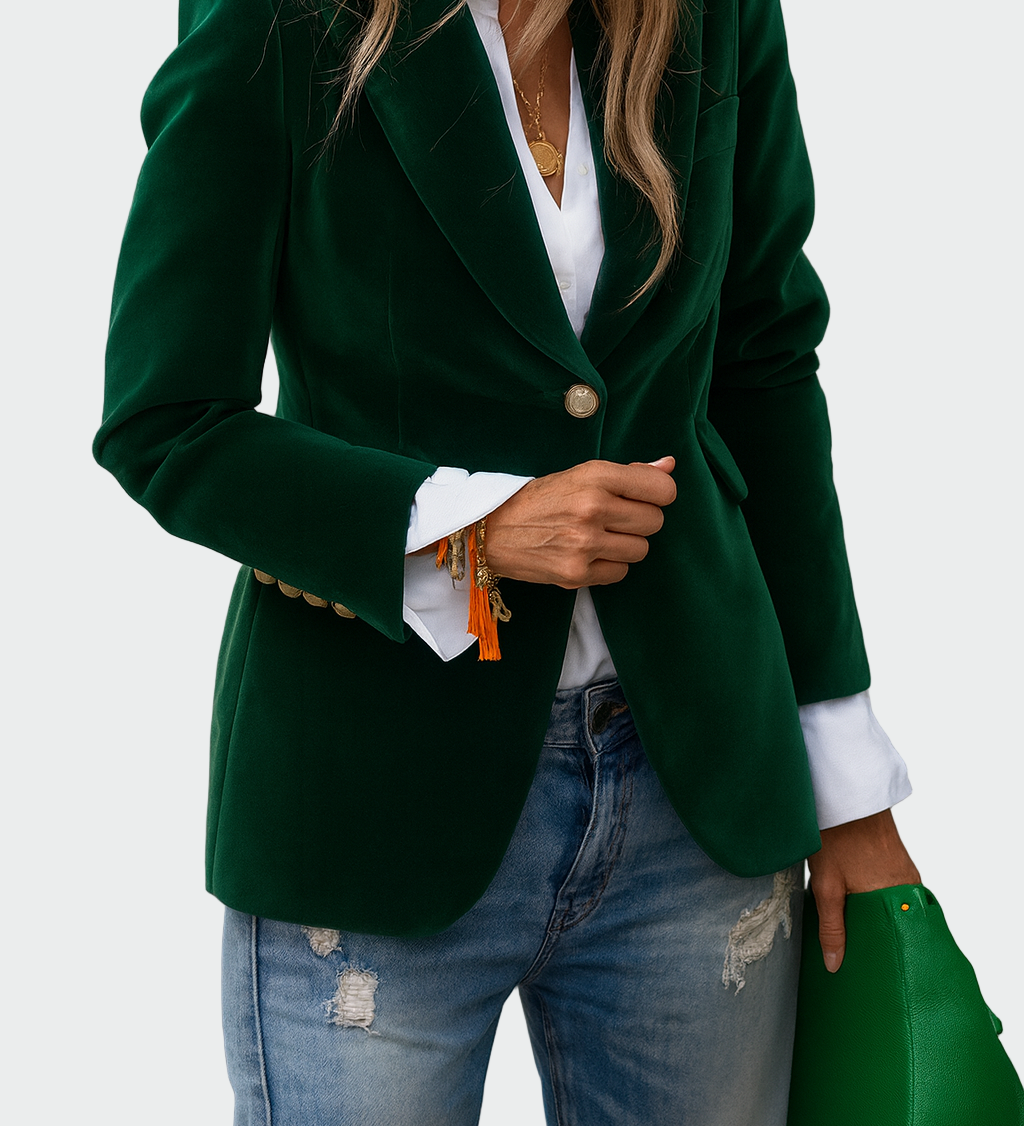 Coat in luxurious fabric