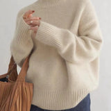 Gabriela | Cashmere Roll Neck