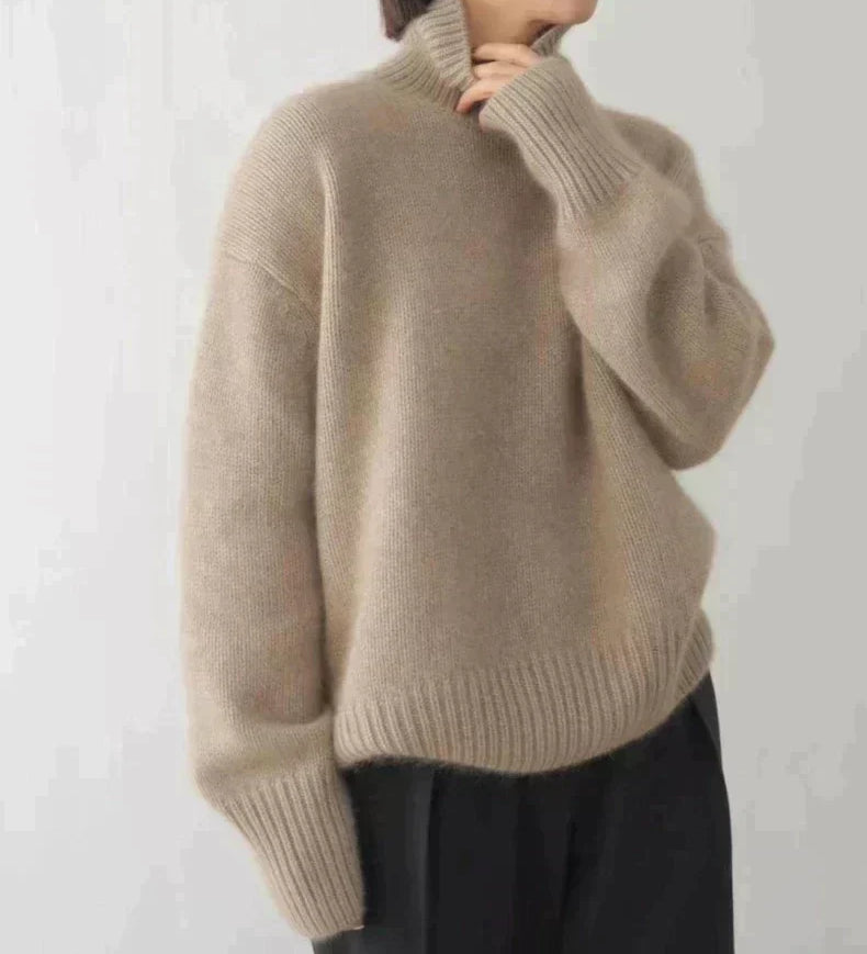 Gabriela | Cashmere Roll Neck