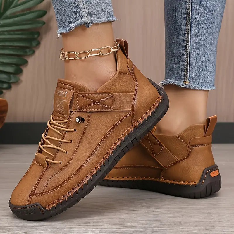 Patricia | Comfortable Hiking Shoes Beige