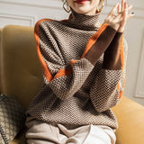 Beatriz | High Neck Sweater with Eye-Catching Contrasting Stripes