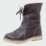 Waterproof leather boots with wool lining
