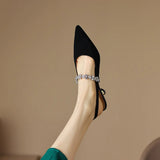 Elegant Low Heeled Shoes Crysel