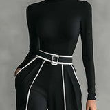 Carmen | Elegant set with contrast detail