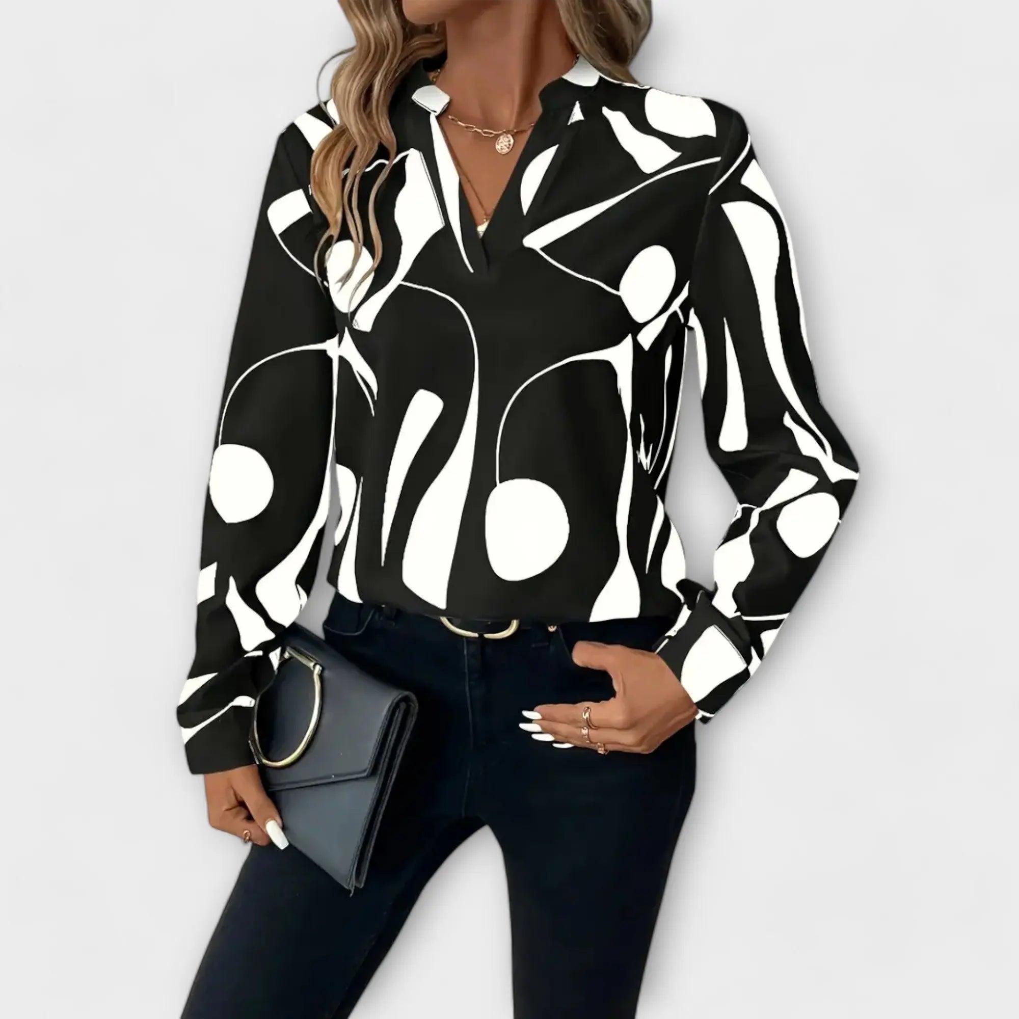 Beatriz | Elegant long-sleeved blouse with V-neck