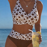 Sara - Two-Piece Bikini with Cut and Diamond Pattern Top