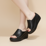 Xanthe – Orthopaedic Sandals