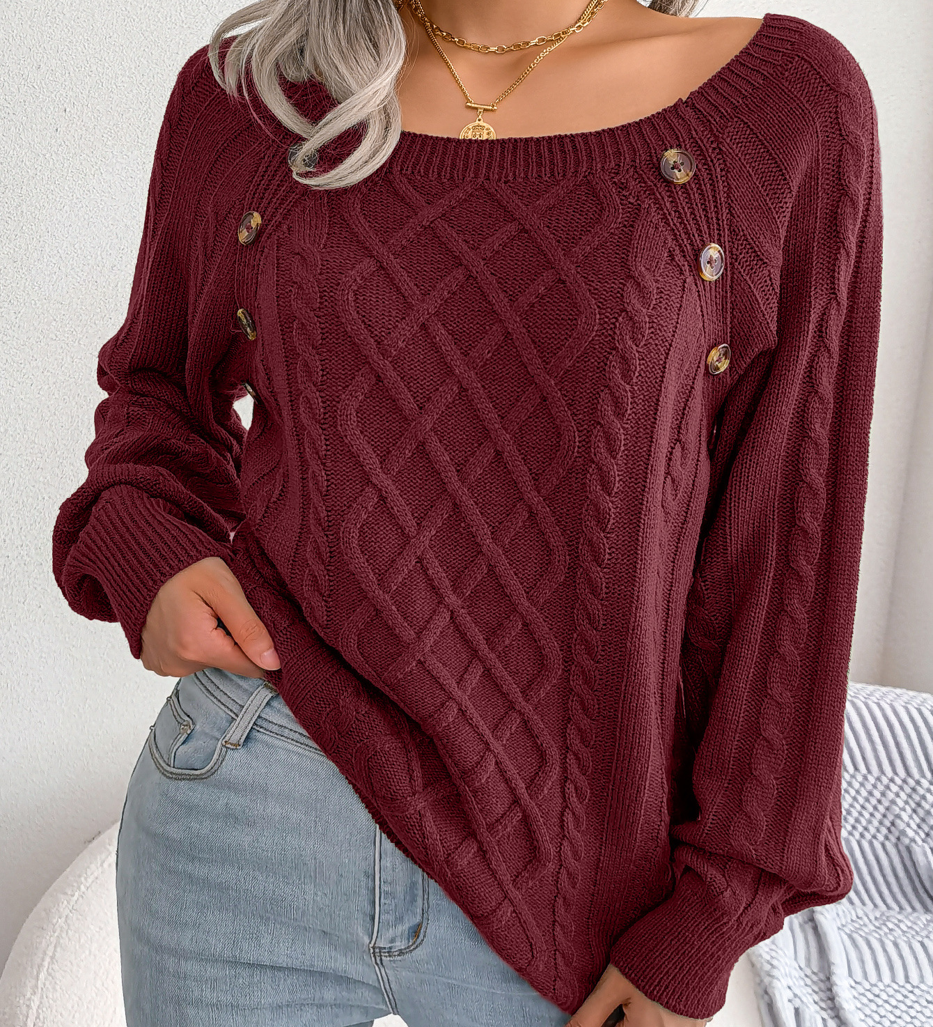 Emilia - Classic and Comfortable Sweater