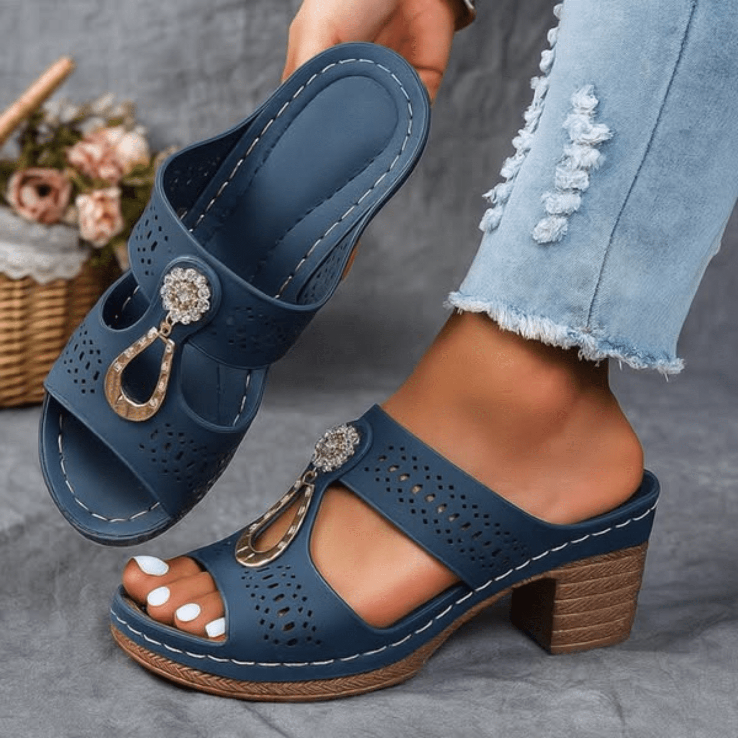 Nora - Orthopaedic Sandals